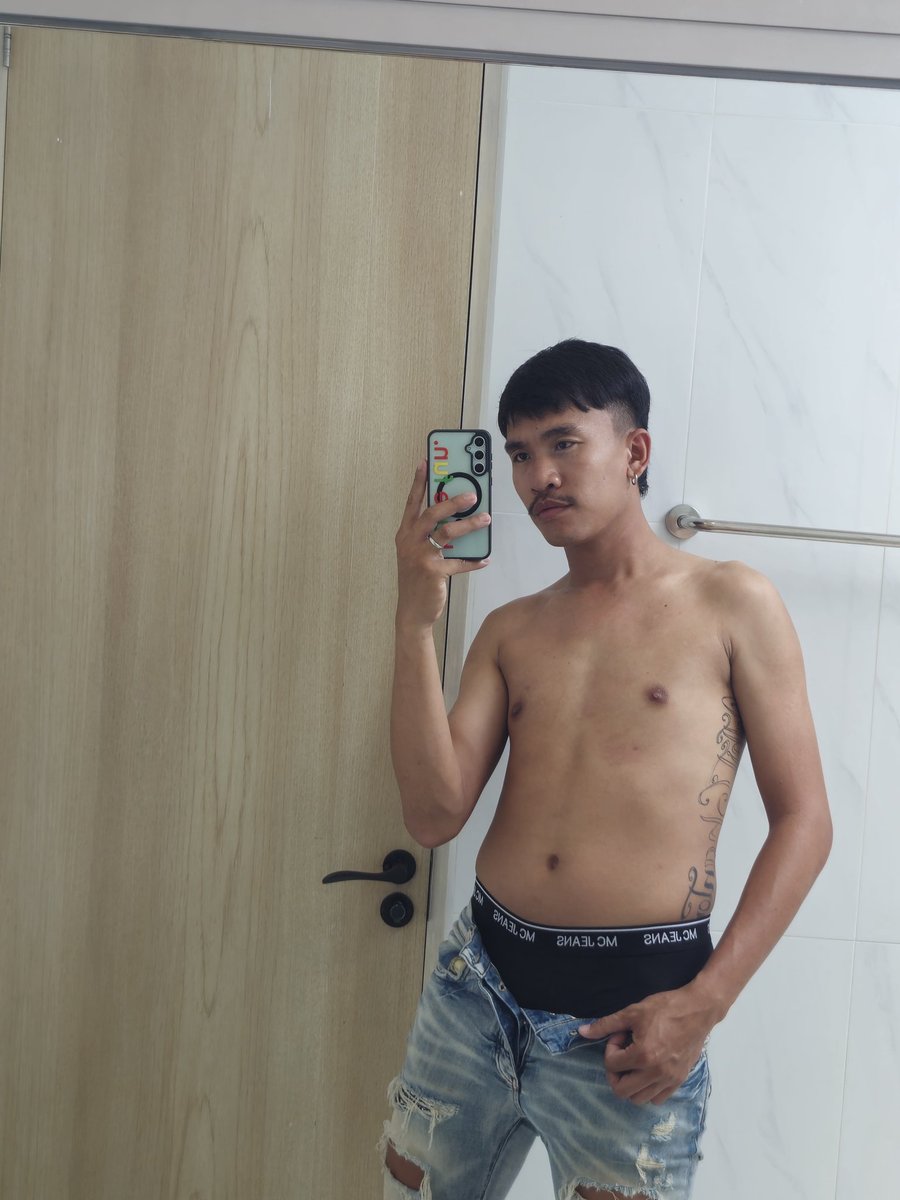 ไข่ต้ม tweet media