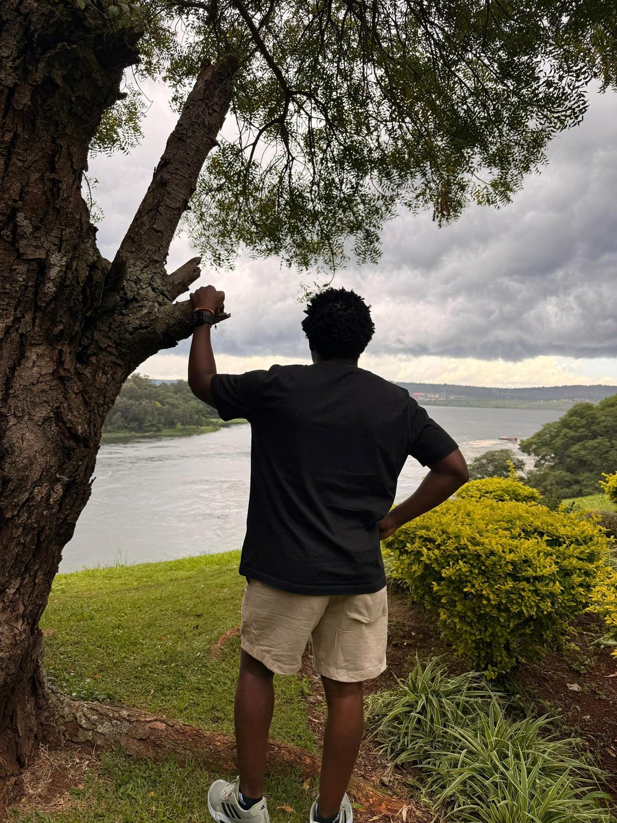 ZazuSafaris's tweet photo. Tomorrow is May 1st—a fresh start and a new chance to explore. 🌍
​🗓️ Plan your new month vacations with us! >
Tap the link below to see our  packages or DM us to book your spot. Let’s make May a month of adventure! 👇
​https://t.co/s7C2gu6Sjg 
​#ZazuAfricaSafaris #exploreuganda https://t.co/e8X7StBE9N