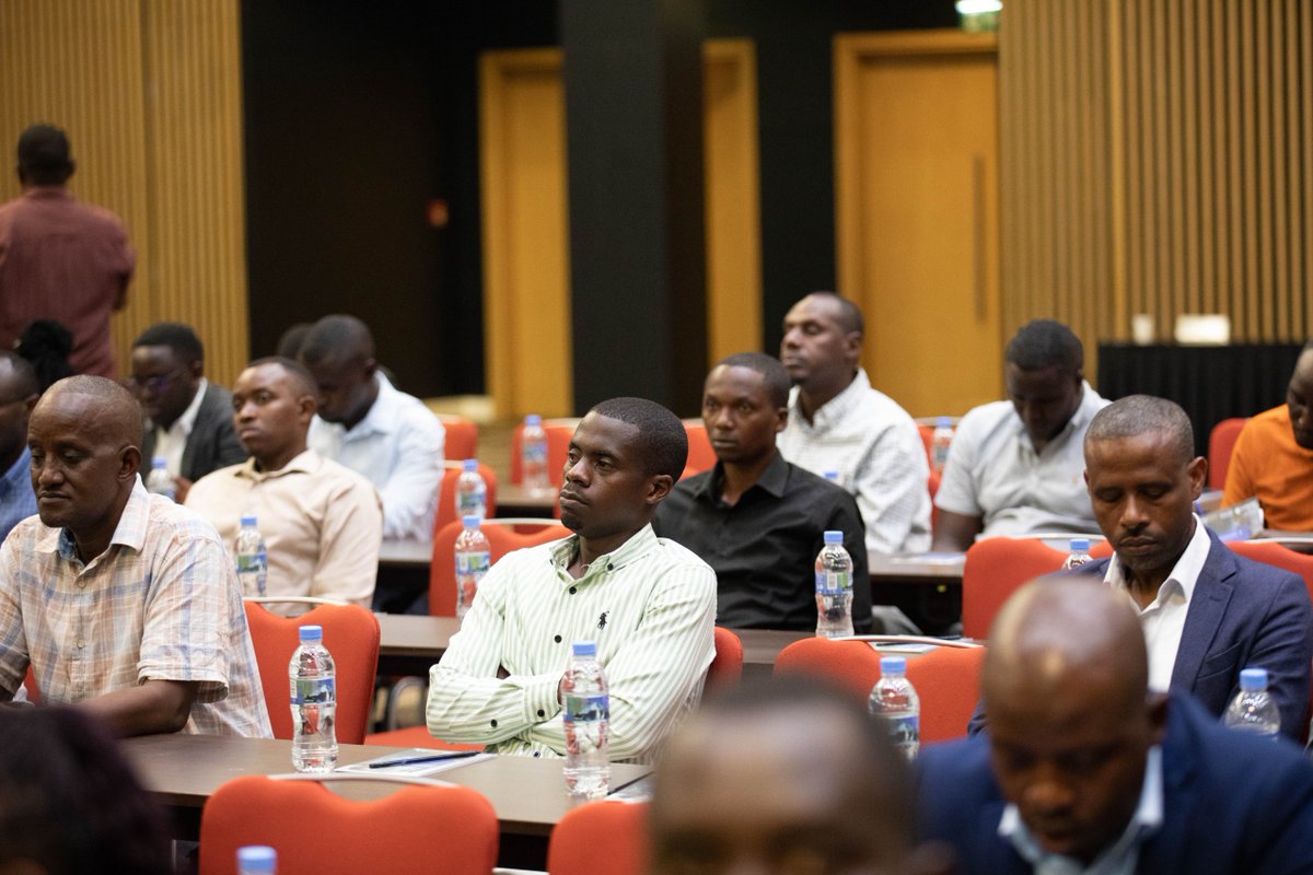 Mu nama rusange idasanzwe iri kubera muri KCC kuri uyu wa Kane ...
