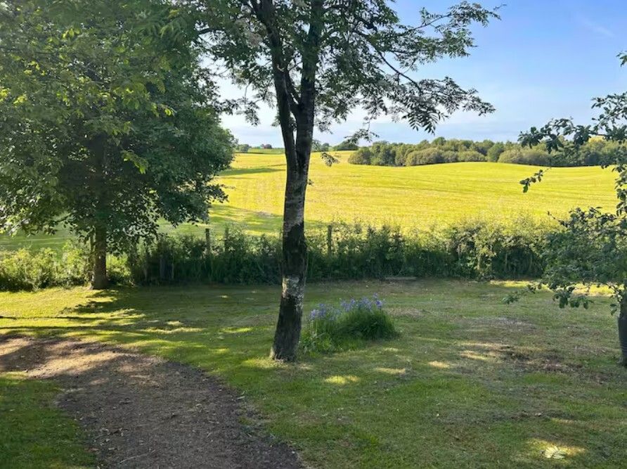 aroundaboutbrit's tweet image. AVAILABILITY THIS WEEKEND @ OTTER MOSS ACCOMMODATION ANNEXE IN CUMBRIA.

Otter Moss Accommodation – Annexe offers the perfect place to relax and unwind after a day exploring the beautiful Eden Valley.

aroundaboutbritain.co.uk/Cumbria/12788

#Cumbria #EdenValley #Staycation #Peaceful