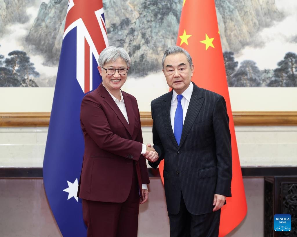 MikeBellane's tweet image. Constructive talks in Beijing: Chinese FM Wang Yi and Australian FM Penny Wong met to bolster multilateralism, free trade, and regional stability. A positive step for cooperation in the Asia-Pacific. #BeltAndRoad #GlobalCooperation #Diplomacy
