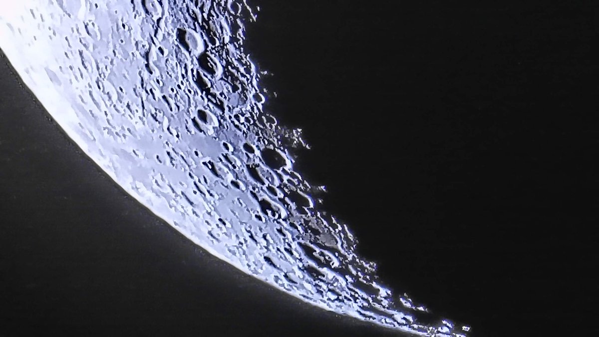 philstokes's tweet photo. #Moonwatching some high res shots last week through my Celestron. https://t.co/1vCeuIPTqG
