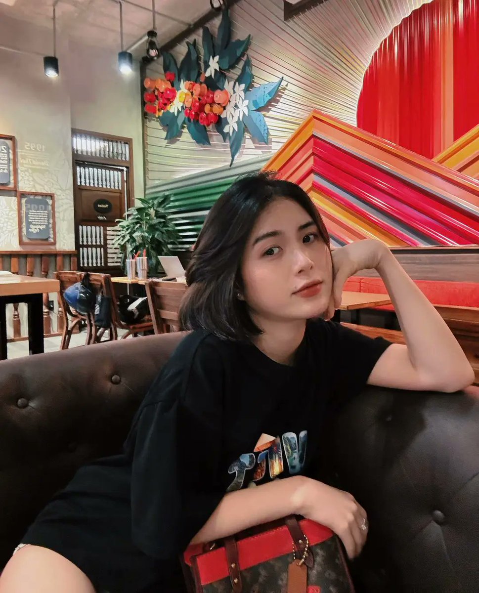 Quỳnh Hương tweet media