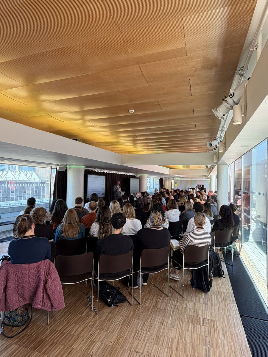 ange_ham's tweet photo. What a fabulous day to be @southbankcentre for @alva_uk Heads of Insights today. A full house with 100 delegates at our first ‘Heads of’ event on this subject. https://t.co/94hDZk4qKg