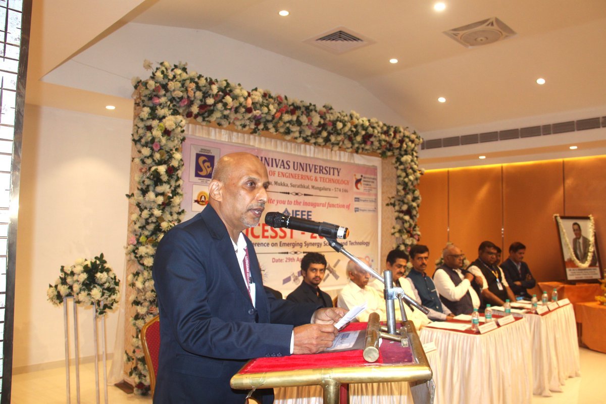 SUIET_Mukka's tweet photo. @DrAjayKG @RKHEGDE2 @narendramodi @PMOIndia @AmitShah @AmitShahOffice @VBAswithNAMO @ViksitBharat @VBA2024 @dpradhanbjp @isro @ProfSRK Dr. Praveen B M delivered Vote of Thanks.
#ICESST2026 #SUIETMukka #SrinivasUniversity #Mukka #Mangaluru #Mangalore #IEEEInternationalConference #ಮುಕ್ಕ #ಮಂಗಳೂರು #EngineeringCollege #TopEngineeringCollege #BestEngineeringCollege #DrASrinivasRao #IEEE #DrPraveenBM @IEEEorg (6/6) https://t.co/yf2TvN3Y25