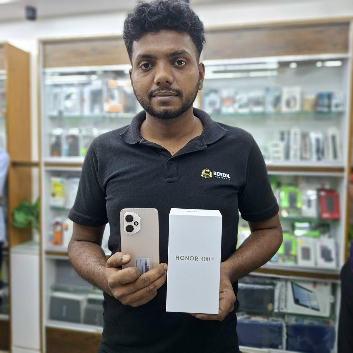 intimekhulna's tweet image. আপনাদের দোয়া ও সমর্থন আমাদের একান্ত কাম্য🤝

আপনার পছন্দের Smartphones, Gadgets এবং Accessories এর কেনাকাটা হবে নিশ্চিন্তে!

যে কোন প্রয়োজনে যোগাযোগ করুনঃ 01791696262

#happyclients #happyfaces #intimekhulna #intimeshop #intimemobileshop #mobileaccessories #onlineshopping