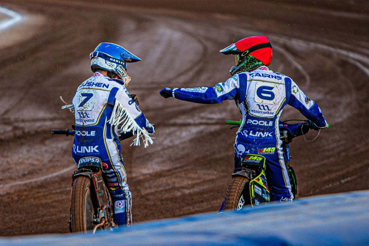 poolespeedway's tweet photo. 👊 Nothing beats a big win at Wimborne Road

👏 Thanks for your support all night

🔜 Back at home NEXT WEDNESDAY as our league title defence begins against Redcar!

🎟️ Tickets 👉 https://t.co/WT15m0Fs68

🏴‍☠️ #PiratePride https://t.co/mdF3TZivNg