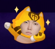 쵸 tweet media