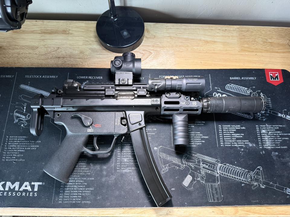 jmscaronte's tweet image. H&amp;amp;K MP5 "Porn"
#weapons #guns