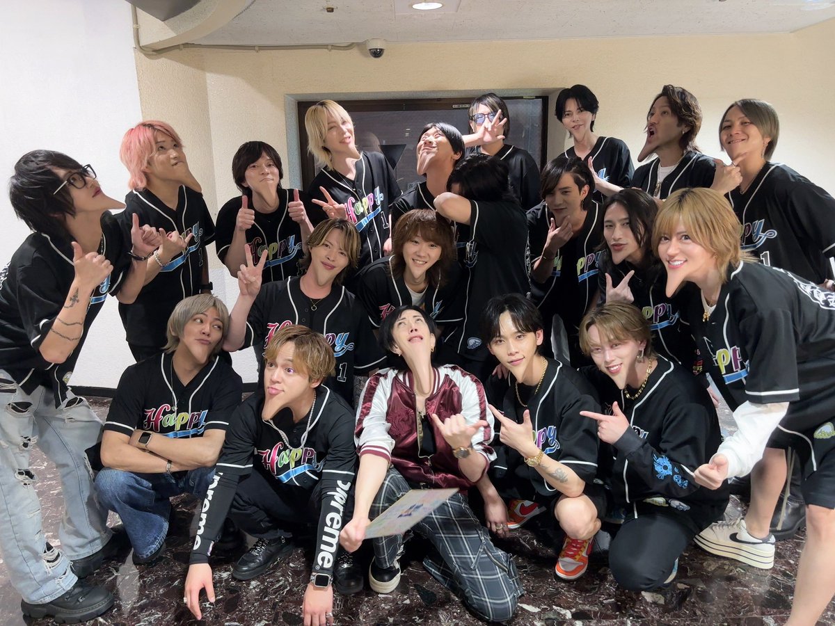 saotomeofficial's tweet image. 来月もよろしくね😎！！

#HAPPY