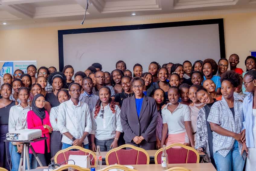 WTMBujumbura's tweet image. IWD 2026 Recap.

Women Tech Makers Bujumbura showed up, spoke up, and leveled up.

From powerful conversations to real connections—this was more than an event, it was a movement. 🚀

@hogionline @hogitugende @iris_burundi 
@aclis.africa 

#IWD2026 #WTMBujumbura #WomenInTech