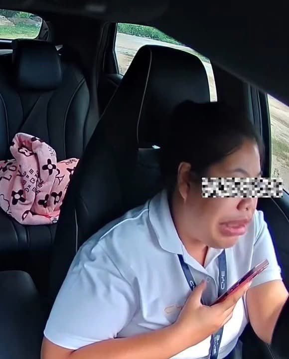 ฉันเล่าแล้วเธอห้ามบอกใครนะ tweet media