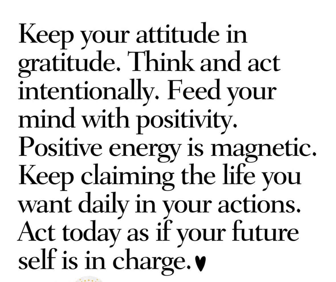 gratefuledu64's tweet image. We don’t need to wait until everything feels perfect to show up differently.
More than a feeling, #gratitude is a choice! It can change how we move through the day.
When we think intentionally, act with purpose &amp;amp; protect our mindset, we stop reacting to life &amp;amp; start leading it!🥰