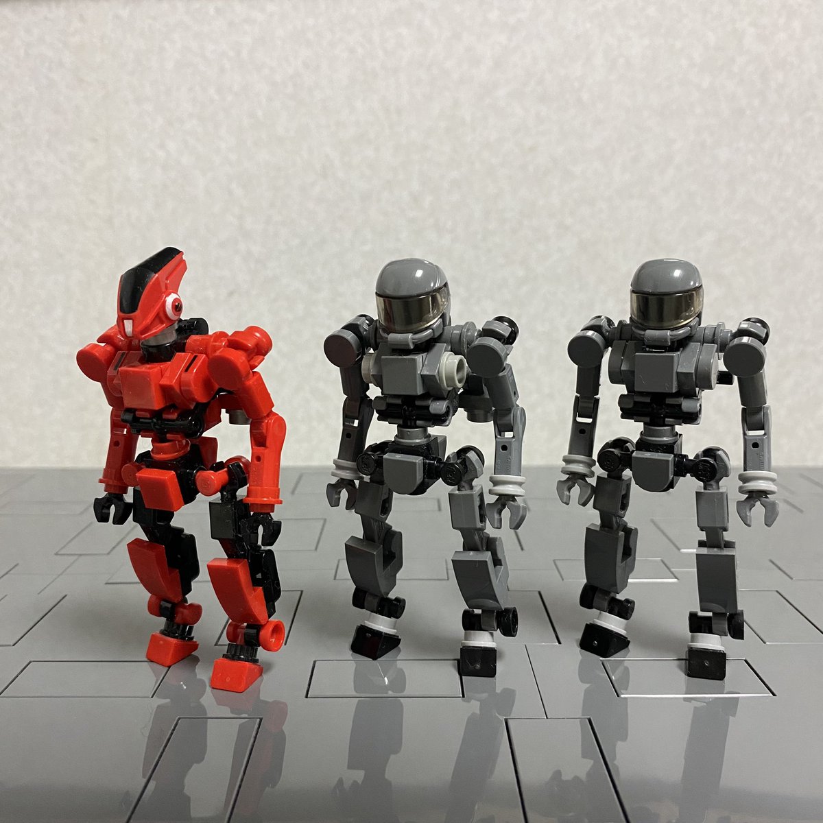 kumarkeyさん考案のAltaFig素晴らしいです！
もちろんこの規格でフィグ乗りロボを作っておりますので乞うご期待！
バイクも作りたい！

#AltaFig