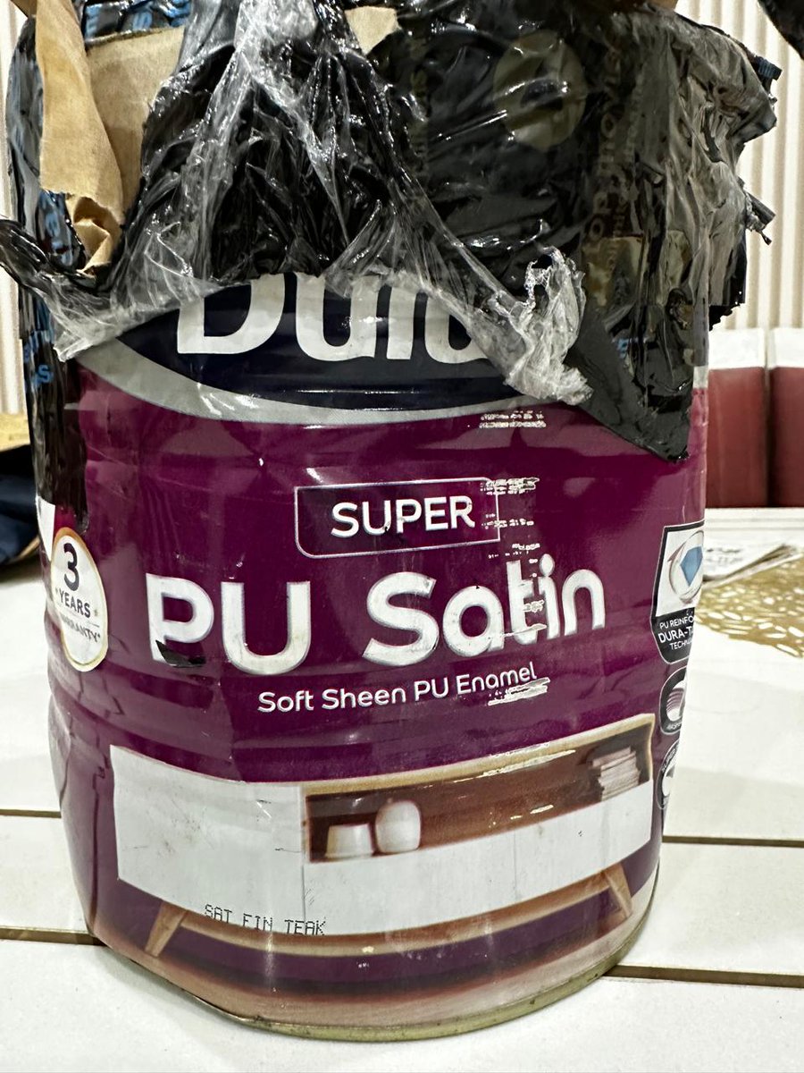 akhilpw's tweet photo. @AmazonHelp What a joke of a service you have become. I ordered White Paint, and received Teak! Now I cannot raise an exchange request as your system says item is non-returnable. Sent photos of the container numerous times, but unable to reach any Human Support.  Very frustrating it has become to resolve customer issues due to incapable and inefficient AI chatbots.  Order number 405-0489517-7843506 @amazonIN @amazon