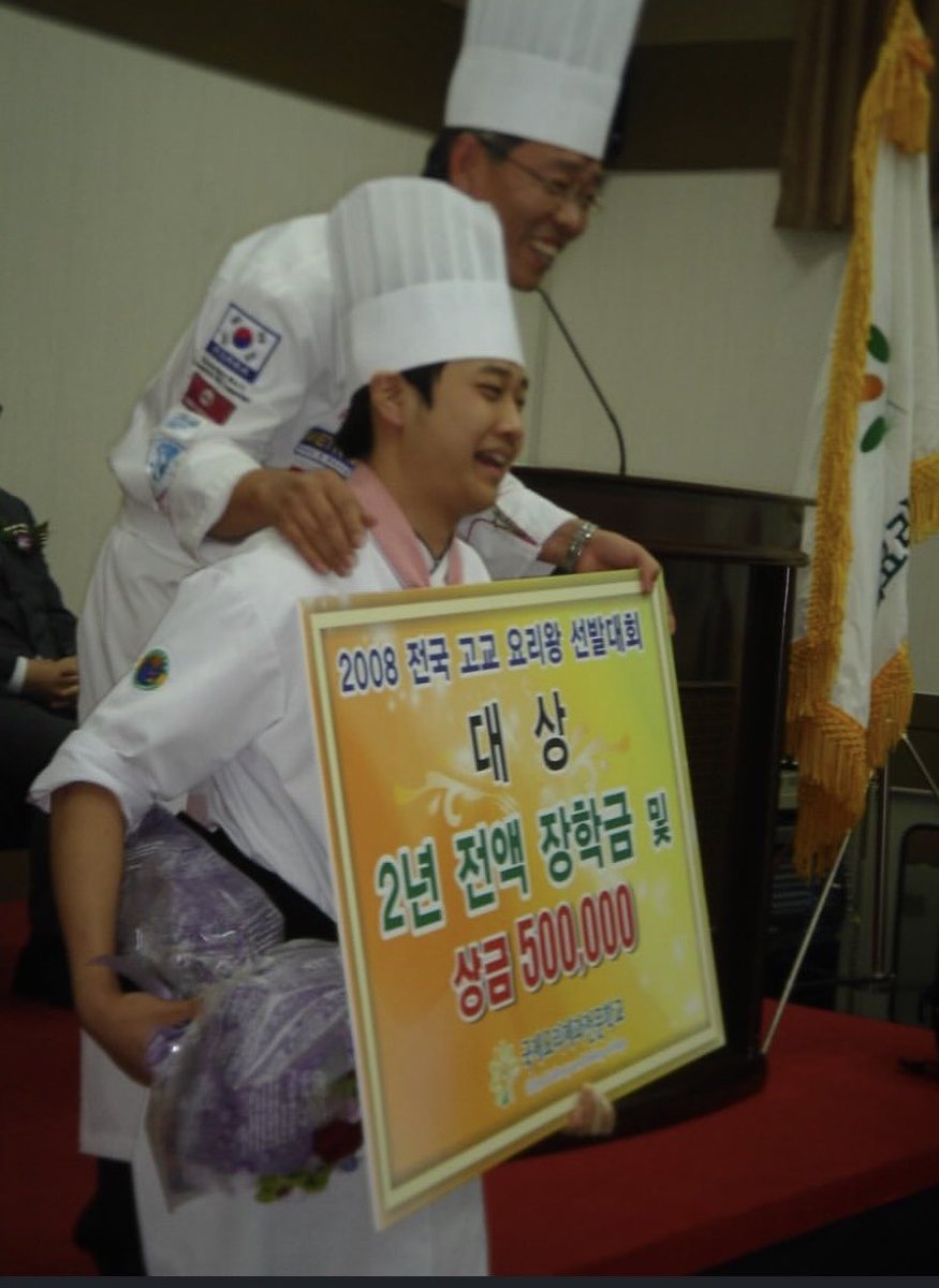 무이 tweet media