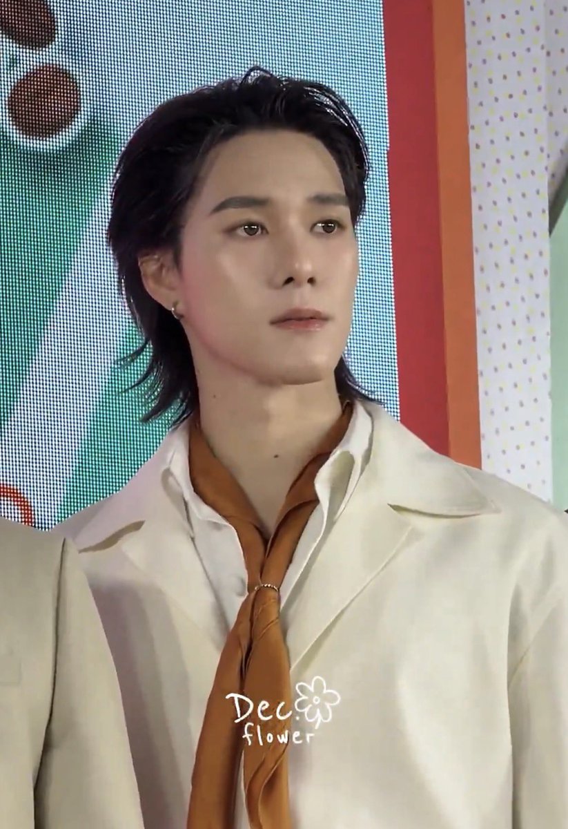 บซ ( wu 📿 ) tweet media