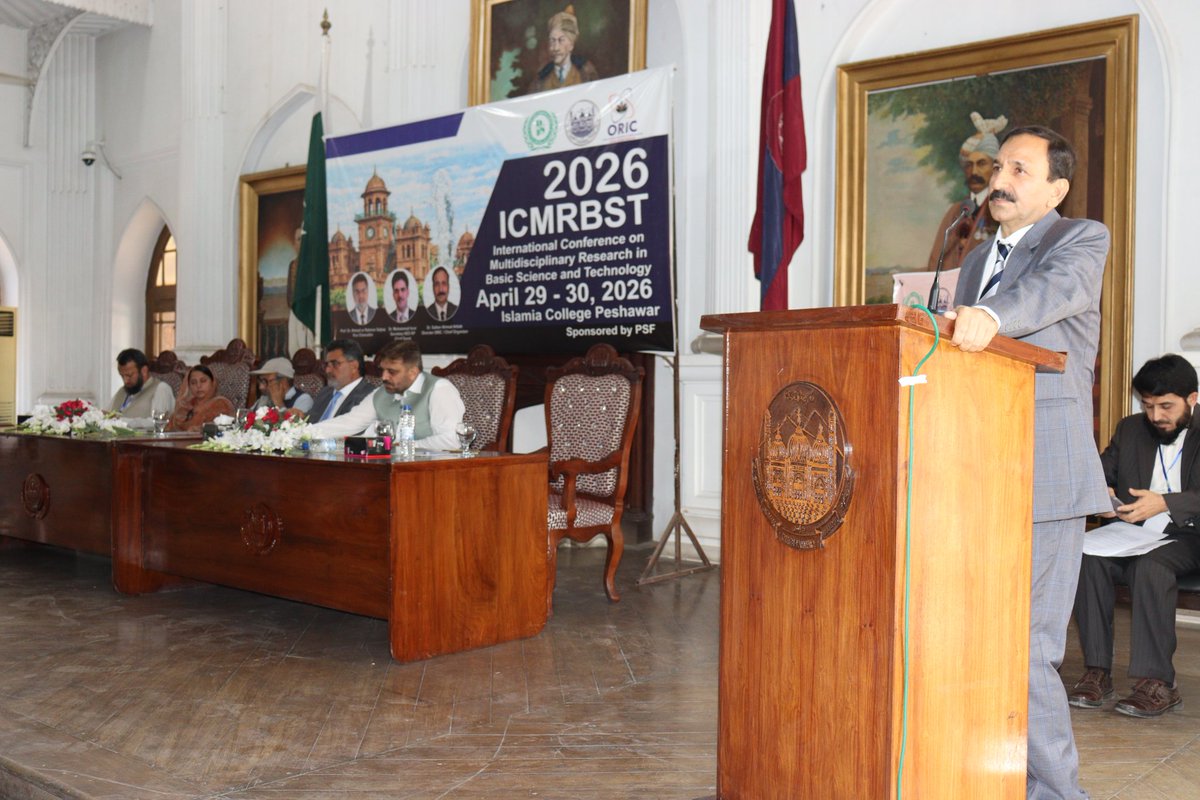 PakhtunPeace's tweet photo. Welcome address at international conference at the Islamia College Peshawar https://t.co/hJ30dzvsMV
