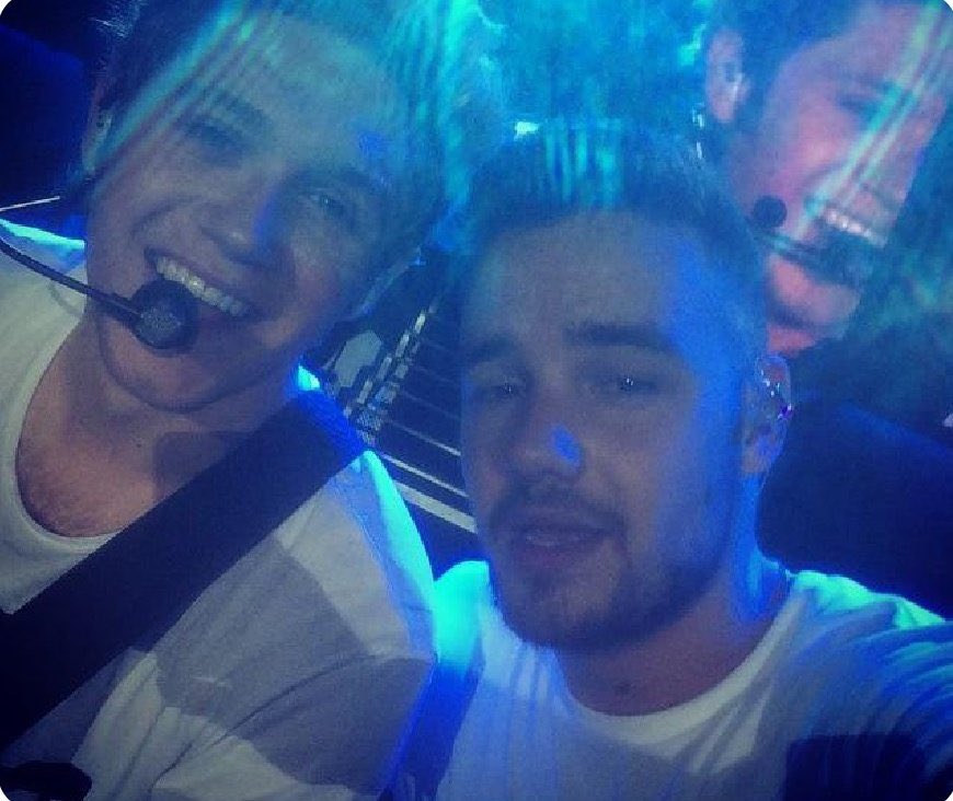 Cristy ୭̥🪩💙 tweet media