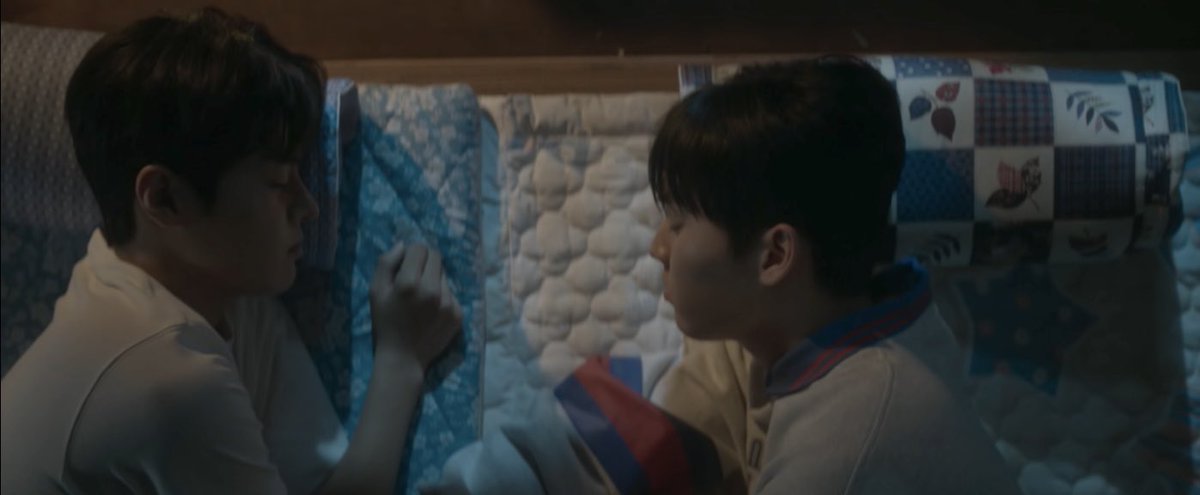 issseis's tweet photo. 결찬 은결이찬 잠따….

하은결이 하이찬 잠따 오억번 하다가 
결국 선 넘어서 들키는 거 보고 싶음 https://t.co/YR6zwmiTfB