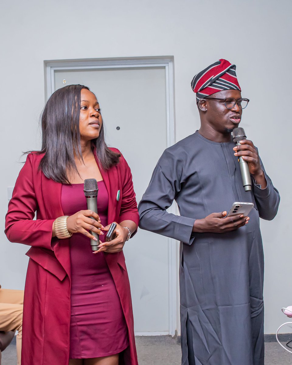 shamzbridge's tweet image. It wasn’t just a program, it was a space for expression, connection, and growth.

We recently anchored a youth dialogue program where young people came together to share ideas, ask questions, and engage in meaningful conversations.

#youth #dialogue #anchor #platform