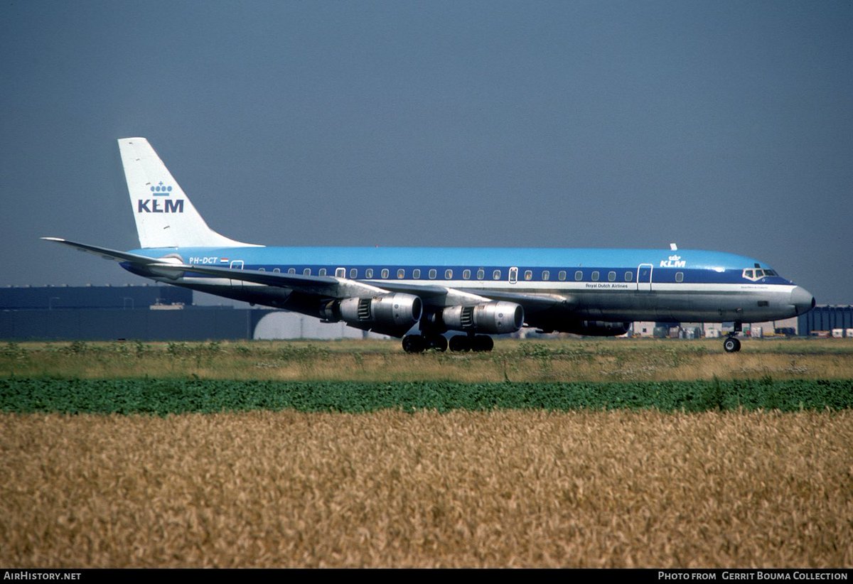 n194at's tweet image. KLM Royal Dutch Airlines
Douglas DC-8-55CF PH-DCT
AMS/EHAM Amsterdam Airport Schiphol
Late 1970s
Photo credit Joop de Groot 
#AvGeek #Aviation #Airline #AvGeeks #Douglas #DC8 #KLM #AMS #Amsterdam @Schiphol @KLM 🇳🇱