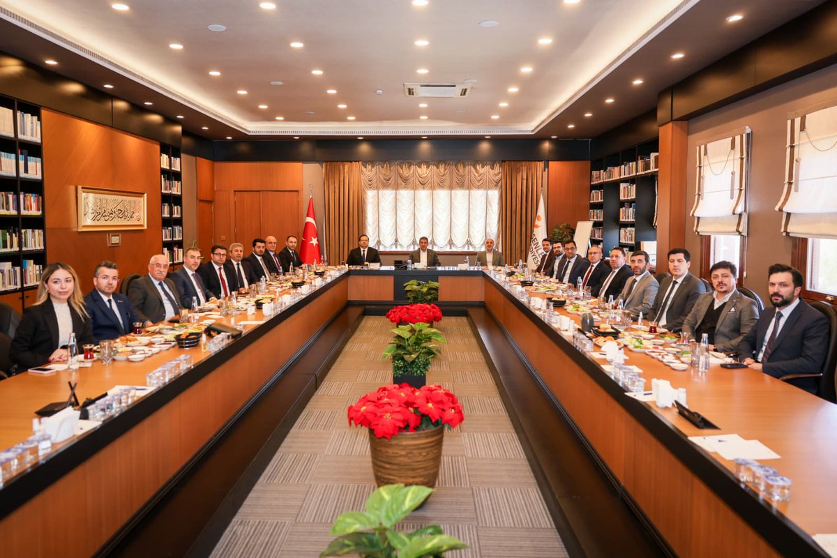 zaimteknopark's tweet photo. İstanbul’daki TGB’ler olarak Nisan ayı toplantımızı Teknopark Esenler ev sahipliğinde gerçekleştirdik. Misafirperverliklerinden dolayı Teknopark Esenler Genel Müdürü Yunus Kurt’a teşekkür ederiz. https://t.co/NaUkmCEICL