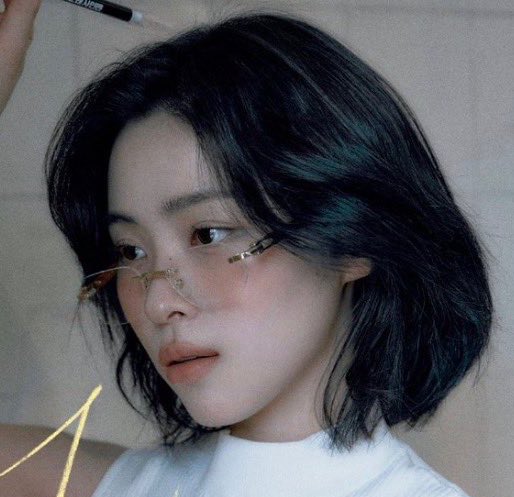 we don’t talk about ryujin’s face card enough for me. like hello???