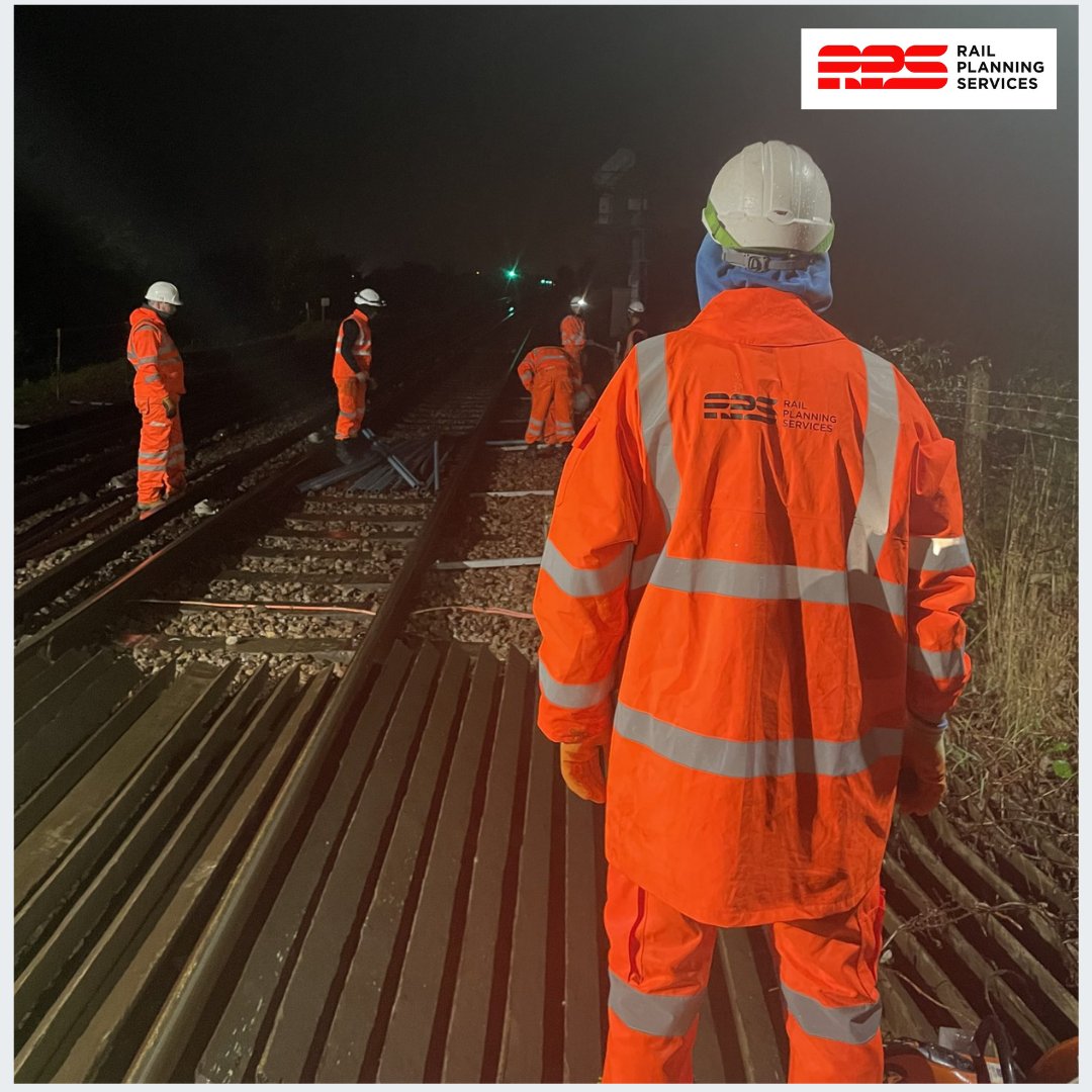 PlanningRail's tweet photo. Another busy weekend delivering on the network 👇
Supporting various works including a 52-hour possession at Haydon’s Road — coordinating safety-critical teams, plant &amp; engineering trains safely and efficiently.
#UKRail #SafetyCritical #RailIndustry https://t.co/WWu39TWZxZ