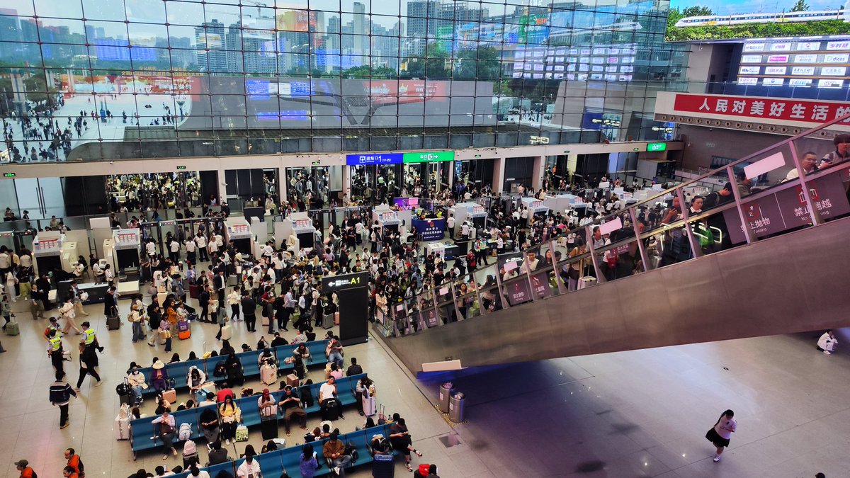 もずったー 4/29-5/3🇨🇳荊州重慶成都 tweet media