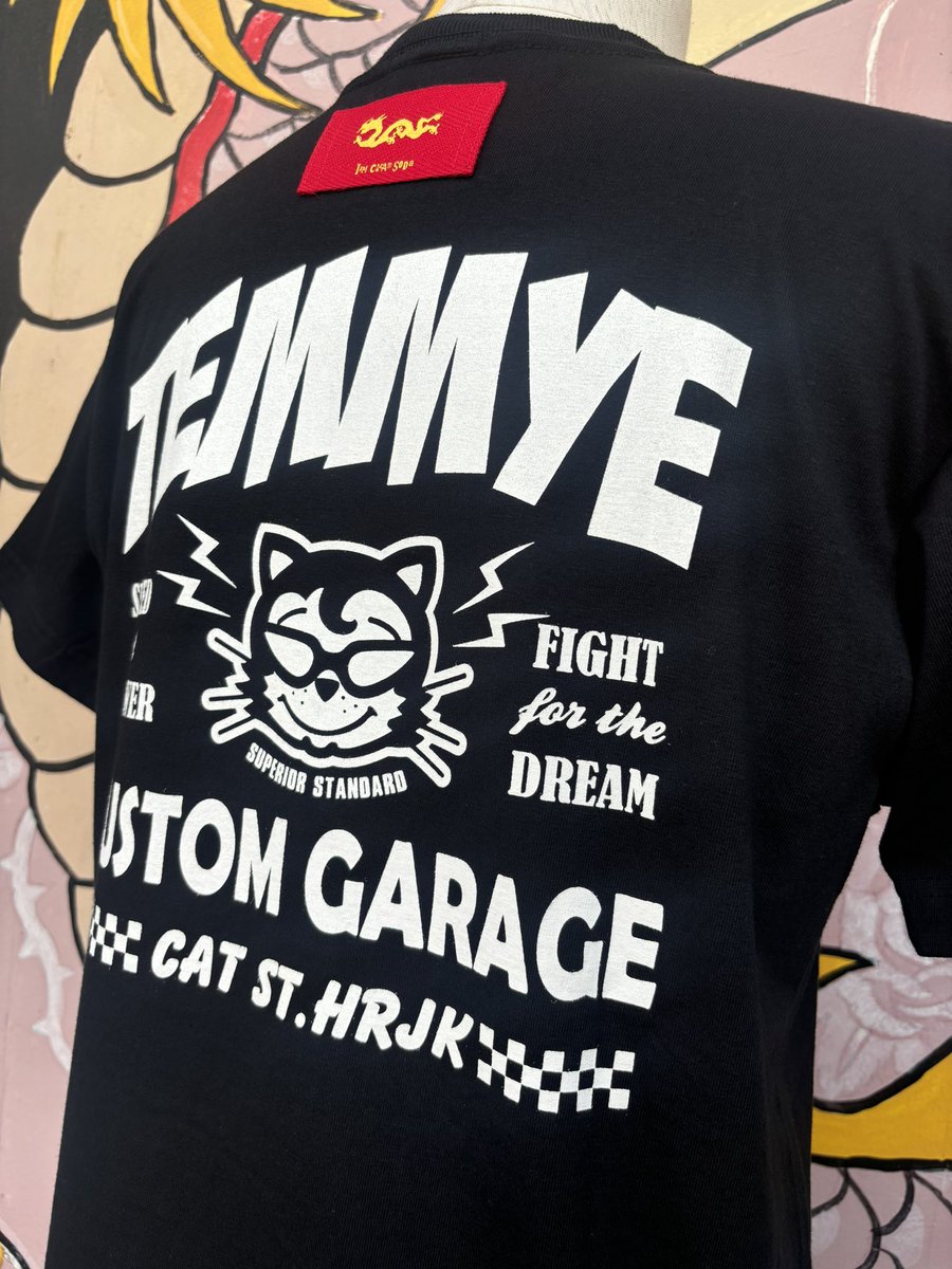 ミラクルウーマン クリームソーダ 立ち猫 シャツ クリームソーダ Tシャツ XLサイズ 立ち猫 ブラックキャッツ ピンク
