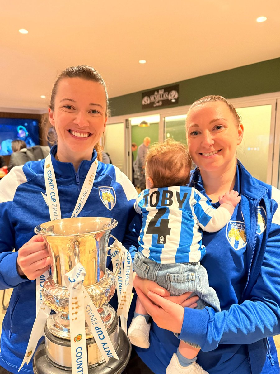 CraddockCJ's tweet photo. Winners 🏆

Last night, @ColU_Women won the @EssexCountyFA Trophy, and I had the honour of captaining the side.

Three seasons, three trophies — there’s no better feeling than winning.

This one felt even more special, celebrating with our little guy Toby as our number one fan.

One more season? Go on then ⚽️🚀