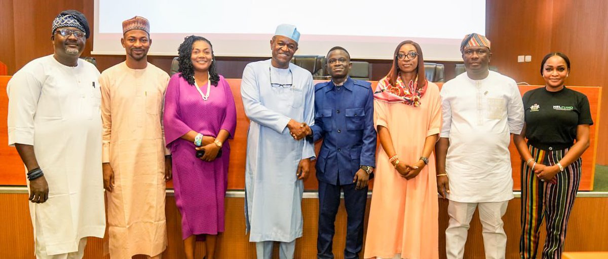 A. Ayofe tweet media