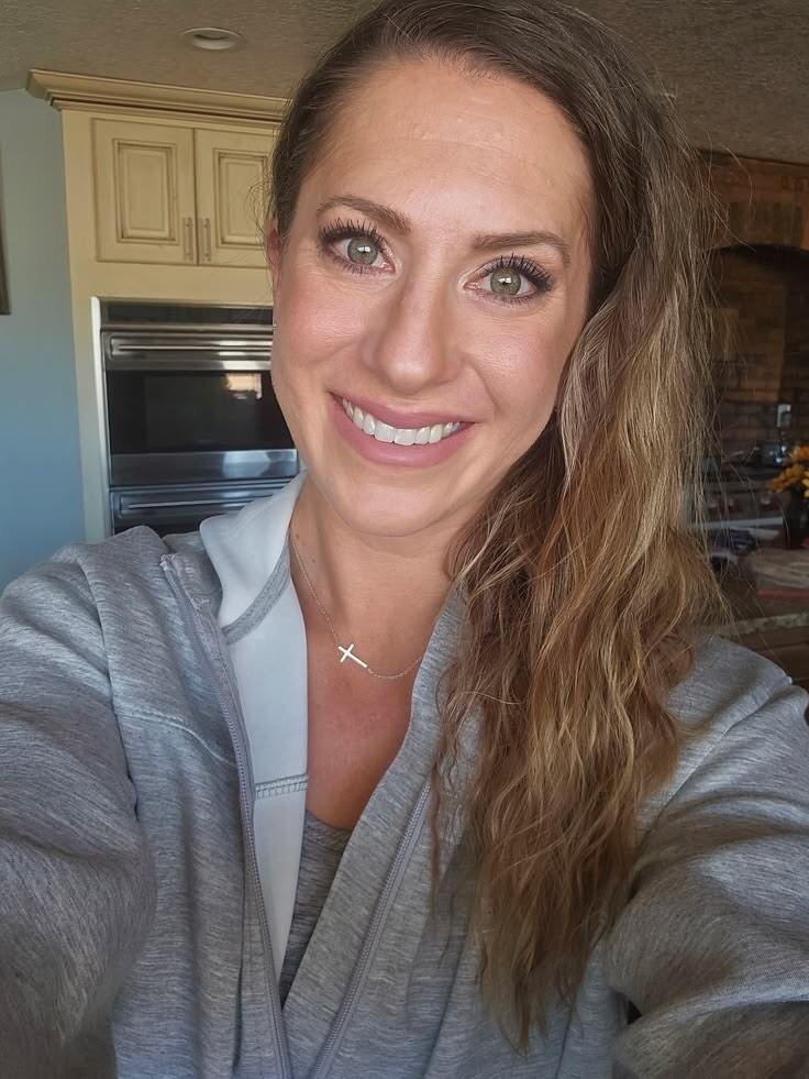 Emma tweet media