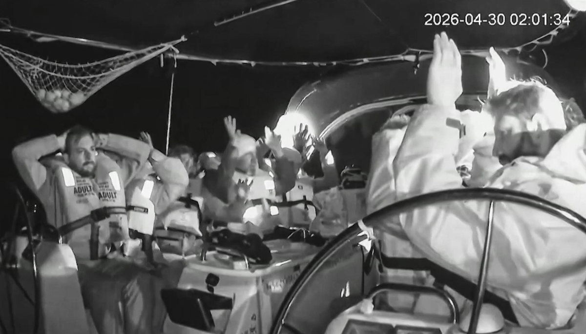 Israel detuvo a unos 175 activistas de la Flotilla tras interceptar una veintena de naves 
tinyurl.com/bdd7raj5