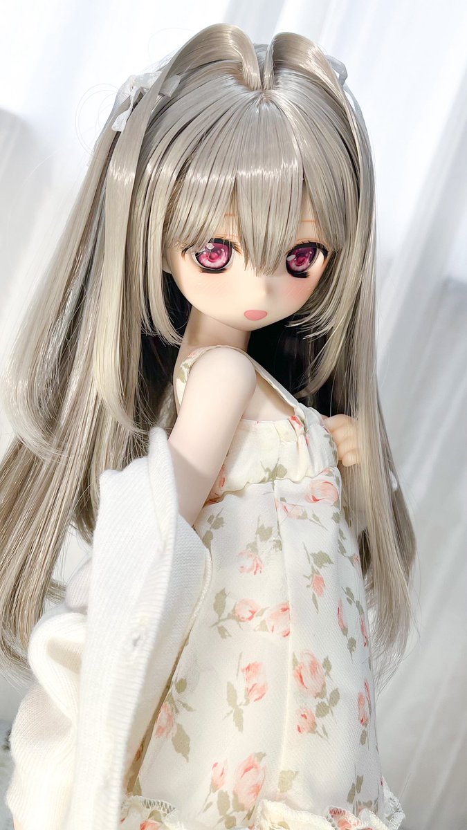 タップロ tweet media