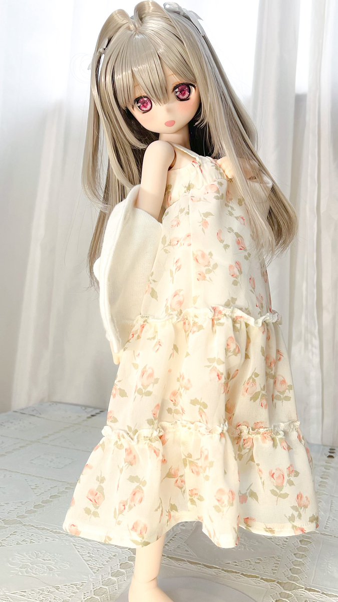 タップロ tweet media