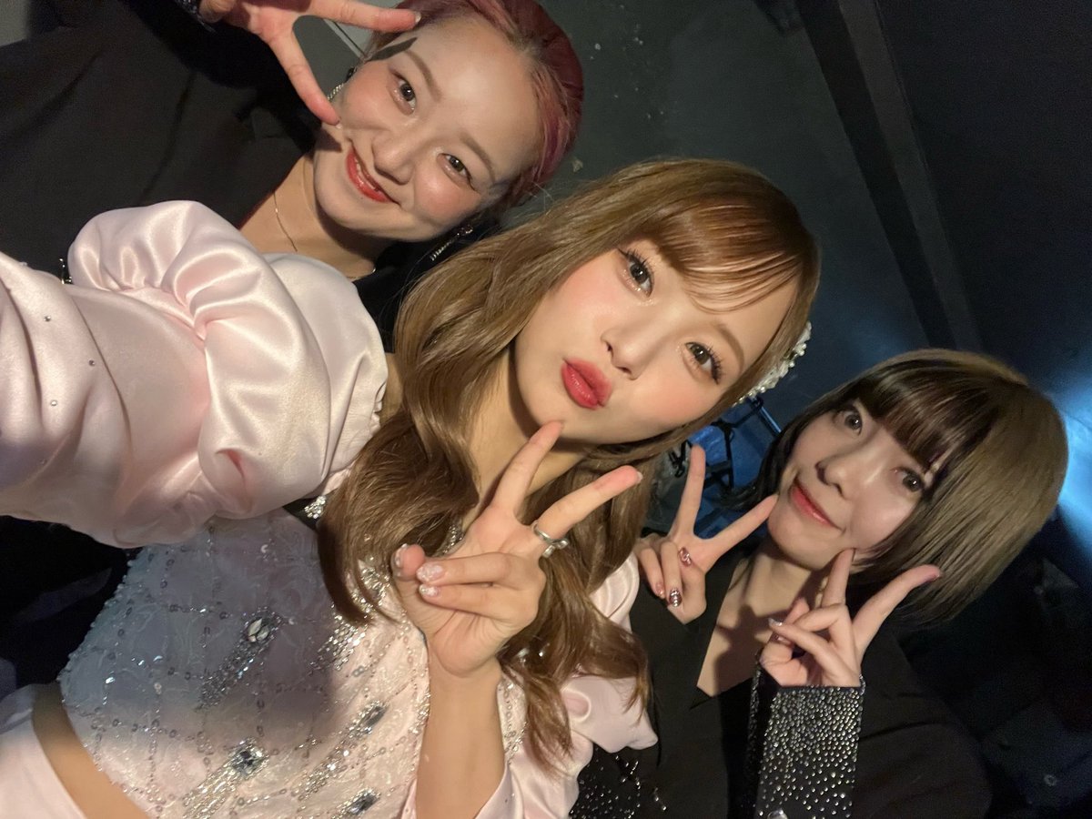 nijistagram_'s tweet photo. ＼\ 稲場愛香 Live Tour 2026 -EDEN- /／
3都市6公演ありがとうございました💞
まなかんちゃんのおかげさまでダンスはもちろんMCと人生初のラップまで披露させていただいて、全公演心の底から楽しかったです☺️💜
最高の時間をありがとうございました❤️‍🔥
@inabamanaka_ 
#稲場愛香 #まなかん_EDEN https://t.co/zrHNE7A5k1