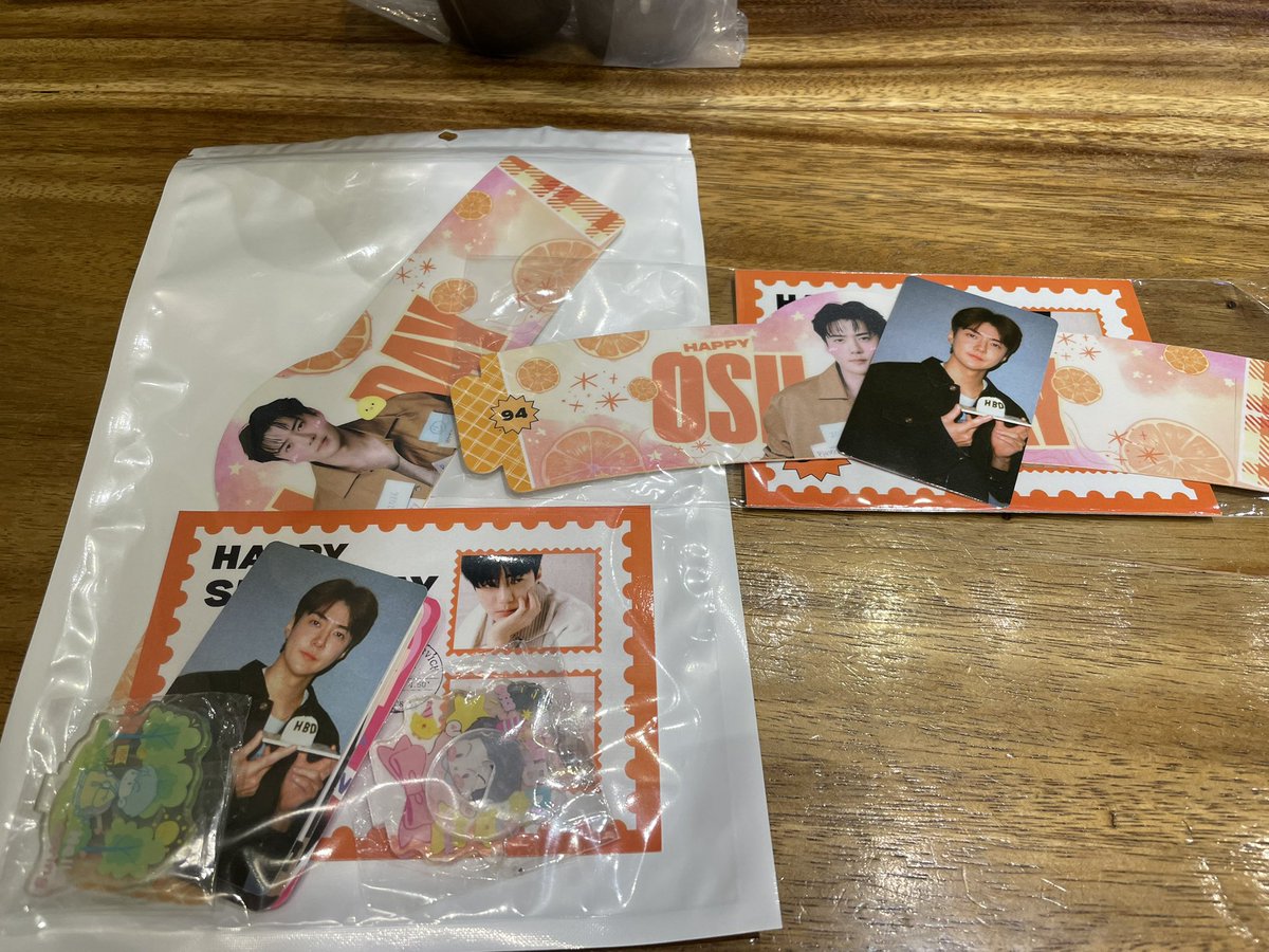 iama_jinjer's tweet photo. Anything and everything for Sese 🤪🫶🏻
Thank you so much @EXOPhils @ohsehunph412_
#HappySehunDay
#DearestSehunDay
#OSHDAY
@weareoneEXO https://t.co/mUuaAaO72x