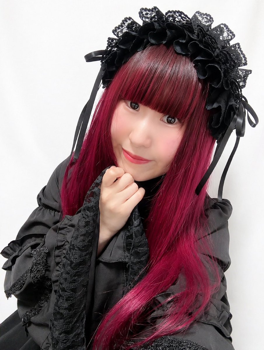 せな。🫧ıllılı入倉聖奈。横浜メイド博C-2 tweet media