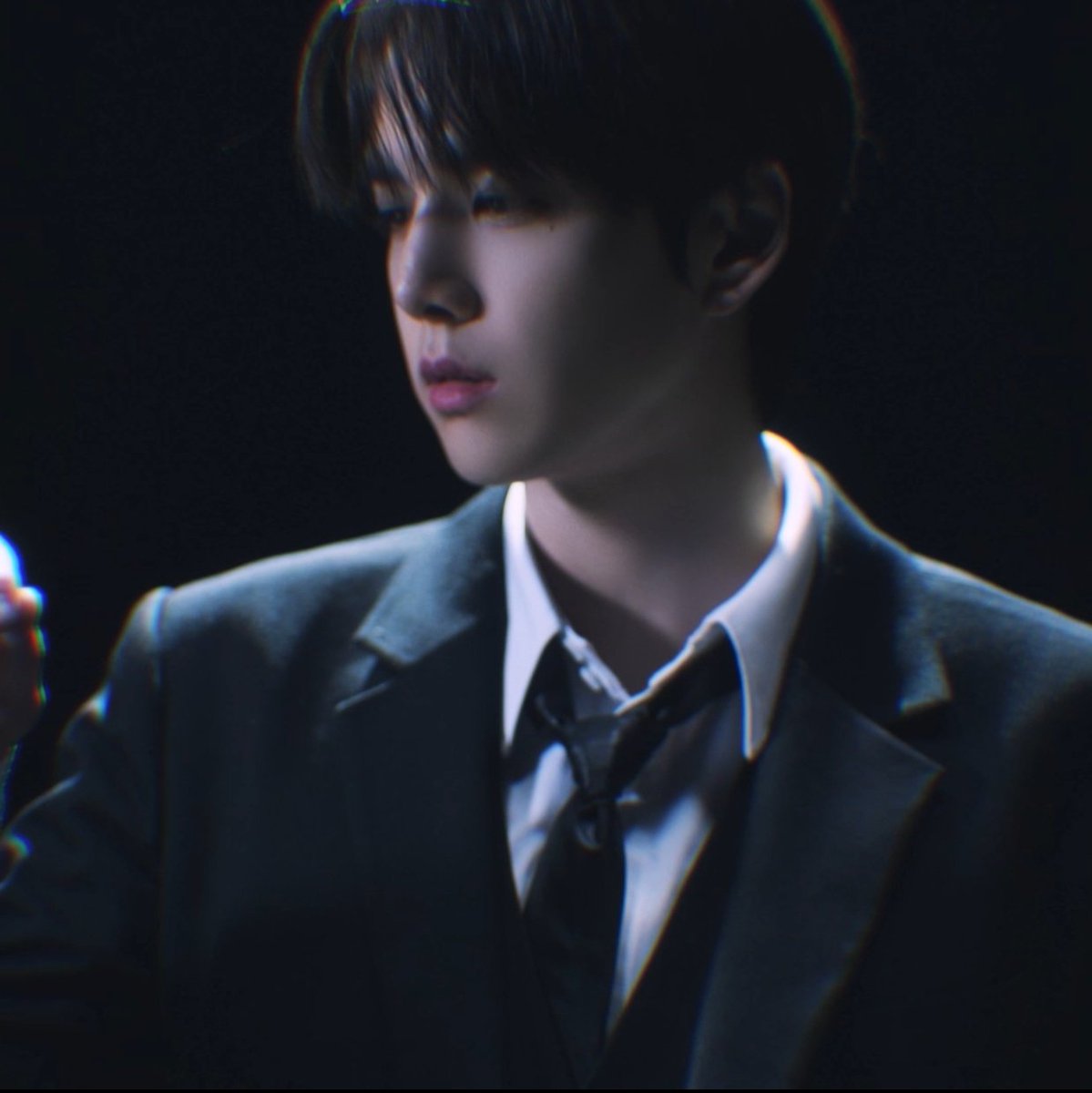 히또 tweet media