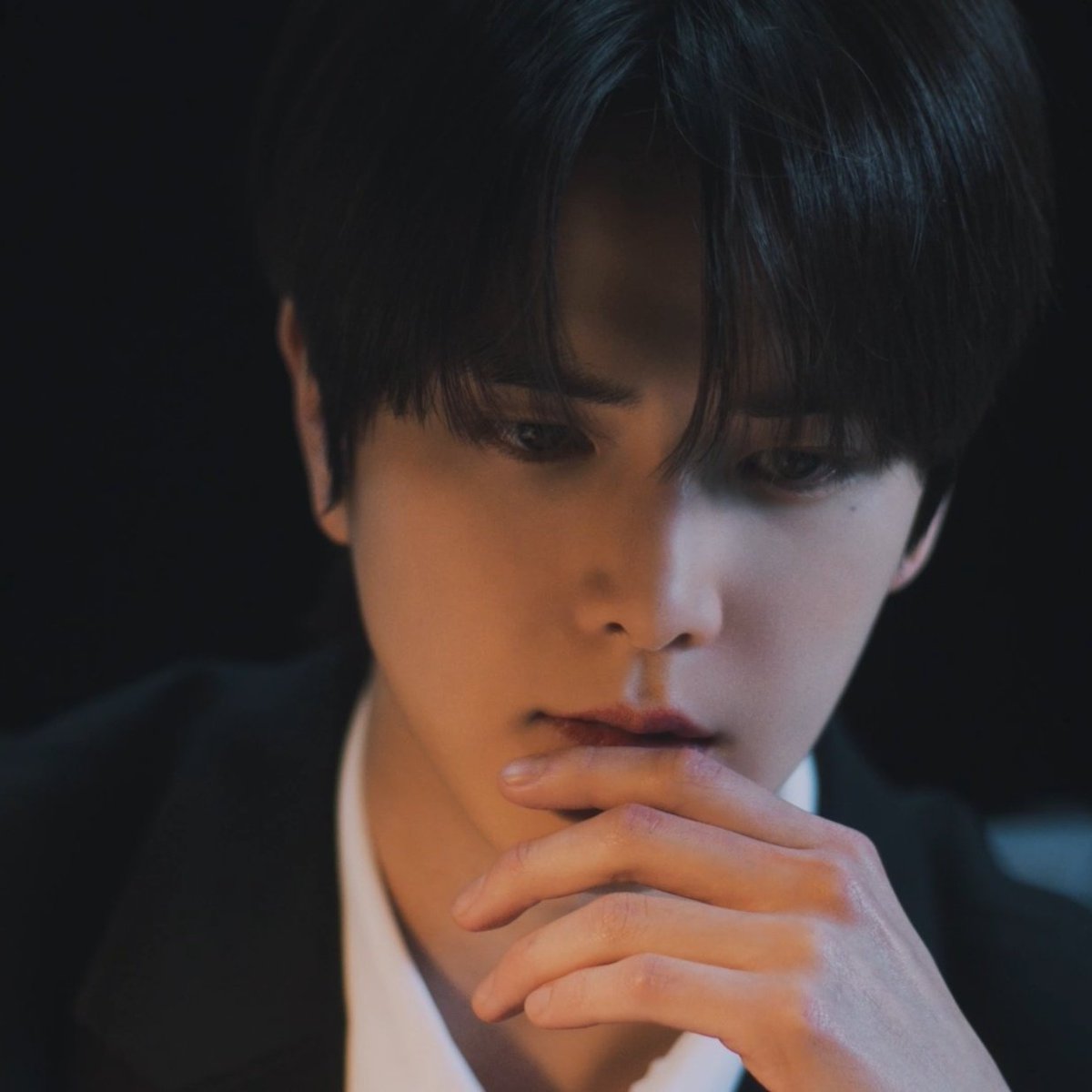 히또 tweet media