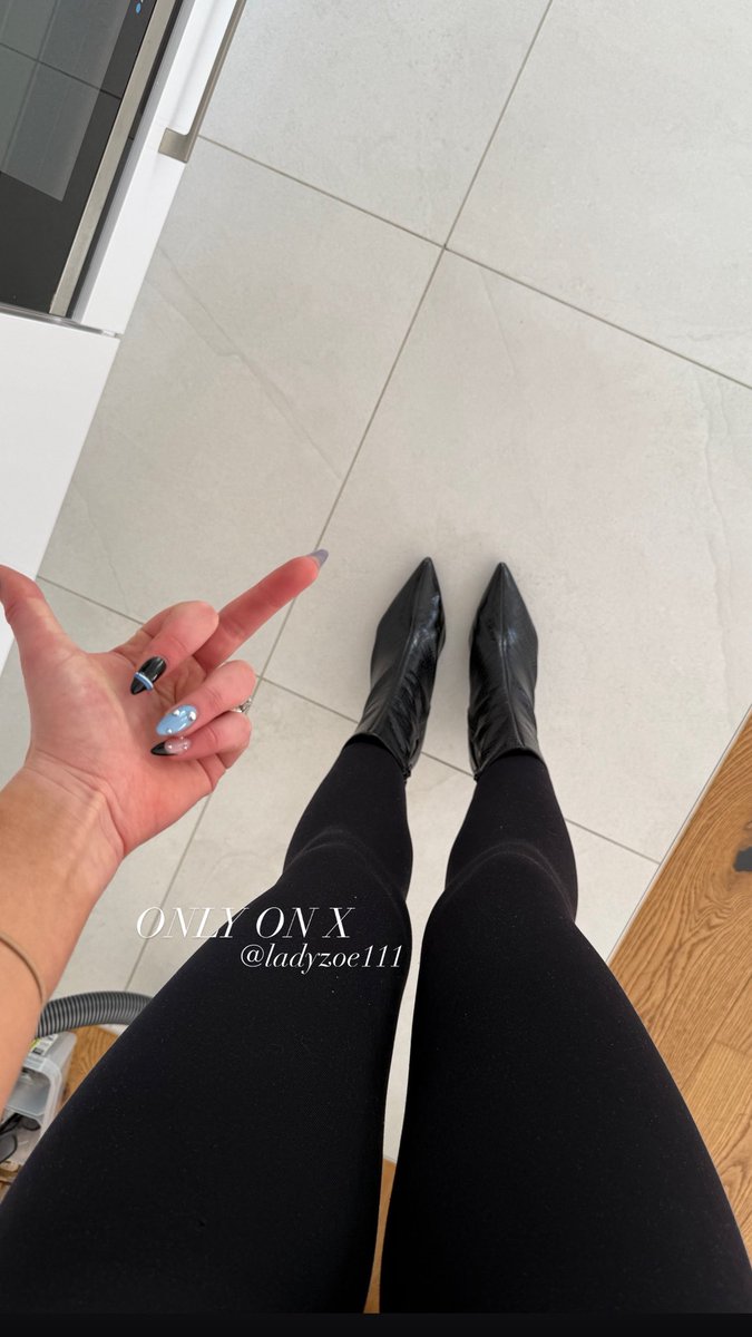 lady zoé 14k tweet media