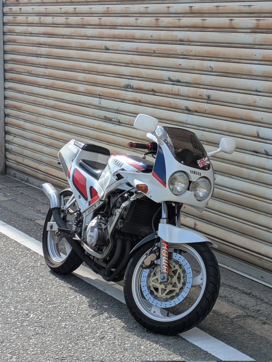 lcM8ireLmR31989's tweet photo. 発展途上
膝擦りはじめます https://t.co/pGpmOndJhO