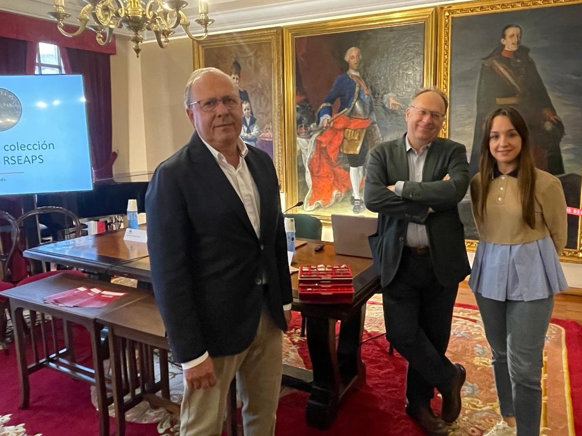 Real Sociedad Económica de Amigos do País Santiago tweet media