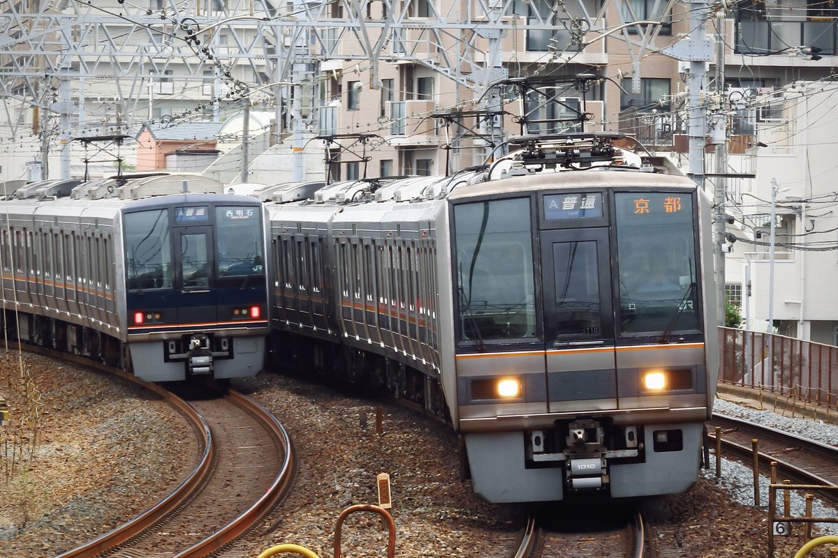粒 tweet media