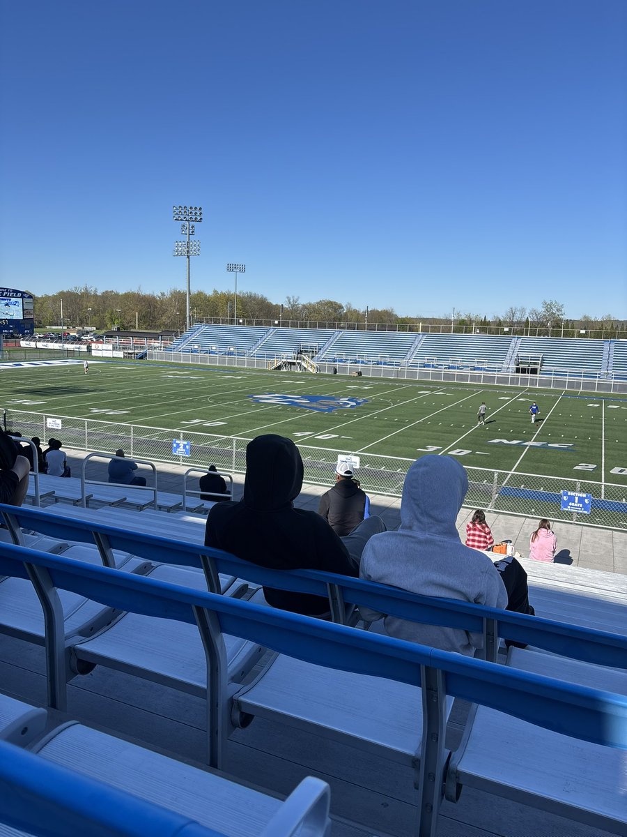 JeremiahJames02's tweet photo. Had a great time at CCSU Spring game. Loved the energy and competition. Thank you coaches!

@NDLancers @tortora_tyler @RonDiGravio @PRZNewEngland https://t.co/Q1gs1uHSQP