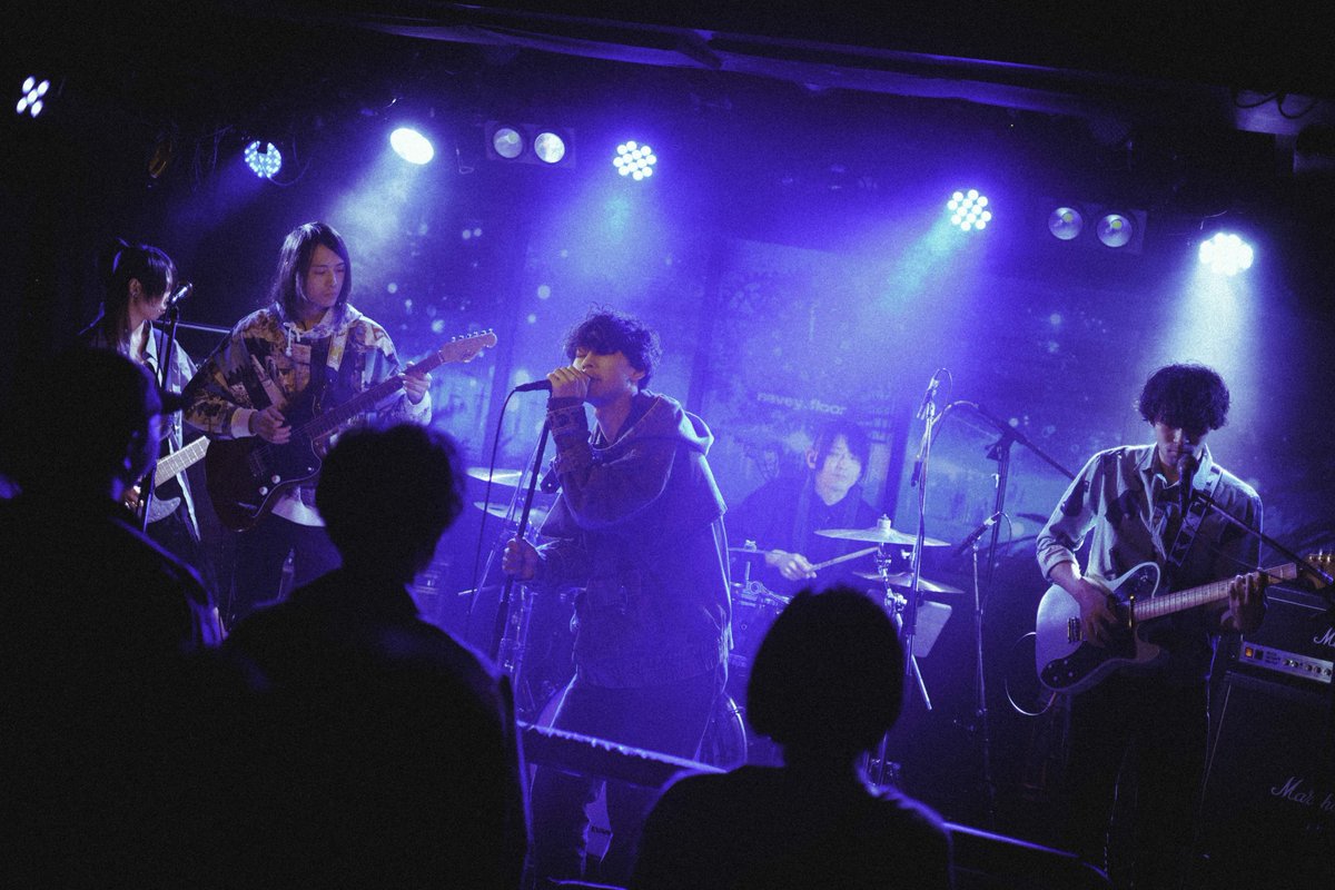 シラカワタクミ tweet media