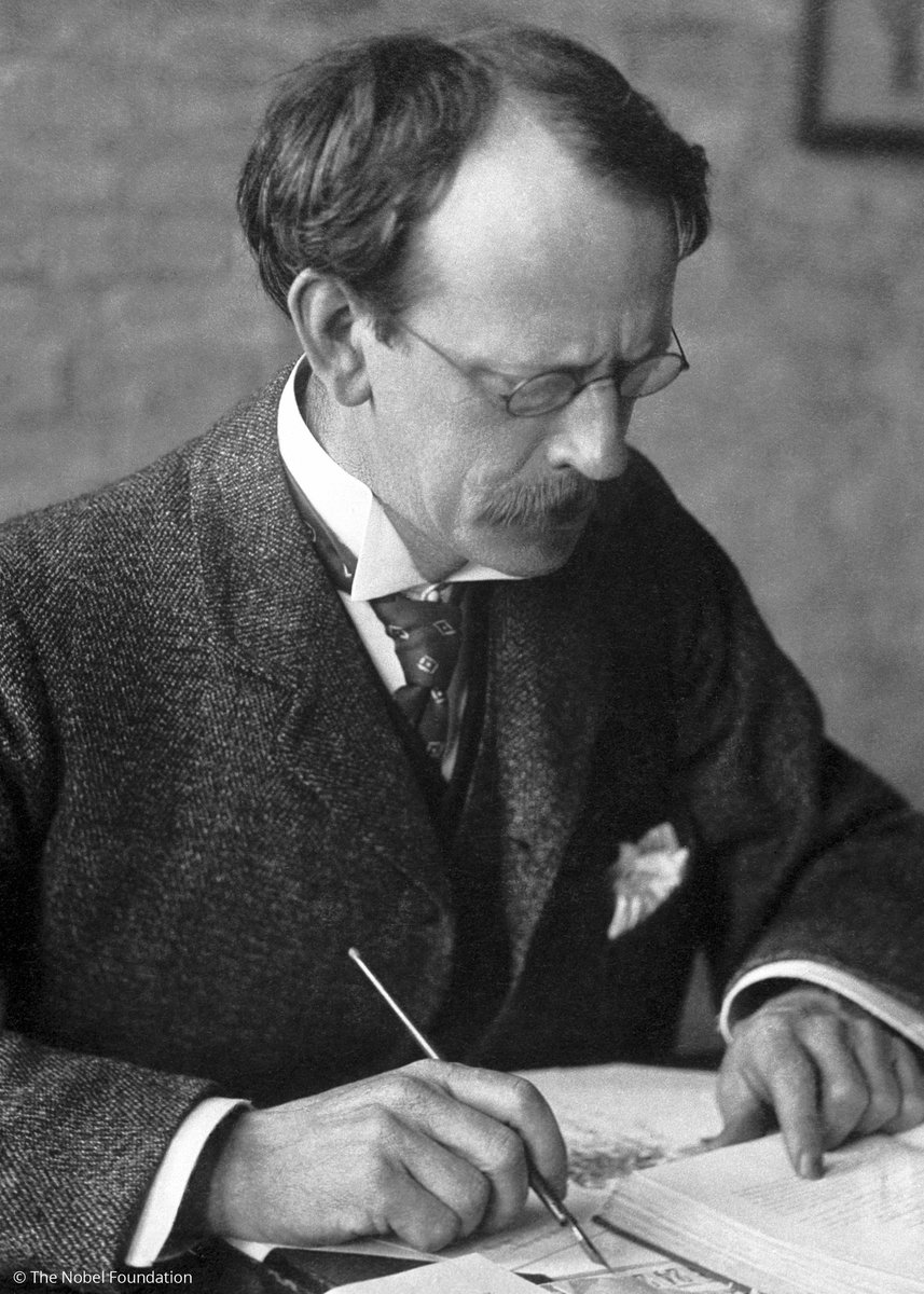 NobelPrize's tweet image. #OTD in 1897, British physicist J. J. Thomson presented his research on cathode rays culminating in the discovery of the electron. The announcement took place during an evening lecture at the Royal Institution in London.

In 1906, he was awarded the #NobelPrize in Physics.