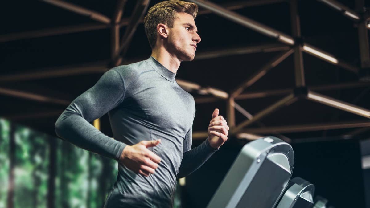 FitnessHacks101's tweet image. Bored of your treadmill routine? Try these 3 HIIT treadmill workouts to torch calories, boost motivation, and make cardio fun again! Ready to sweat and see results? Check out the full guide: mensjournal.com/health-fitness… 

#HIIT #TreadmillWorkout #Cardio #FatLoss #Fitness #Workout